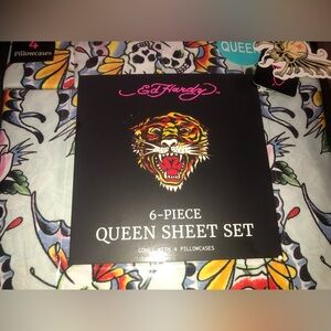 💙 Ed Hardy Queen Sheet Set with Colorful Design- 6 pieces